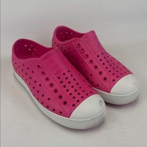 NATIVE Jefferson Hot Pink Girl's SlipOn Shoes Size C12